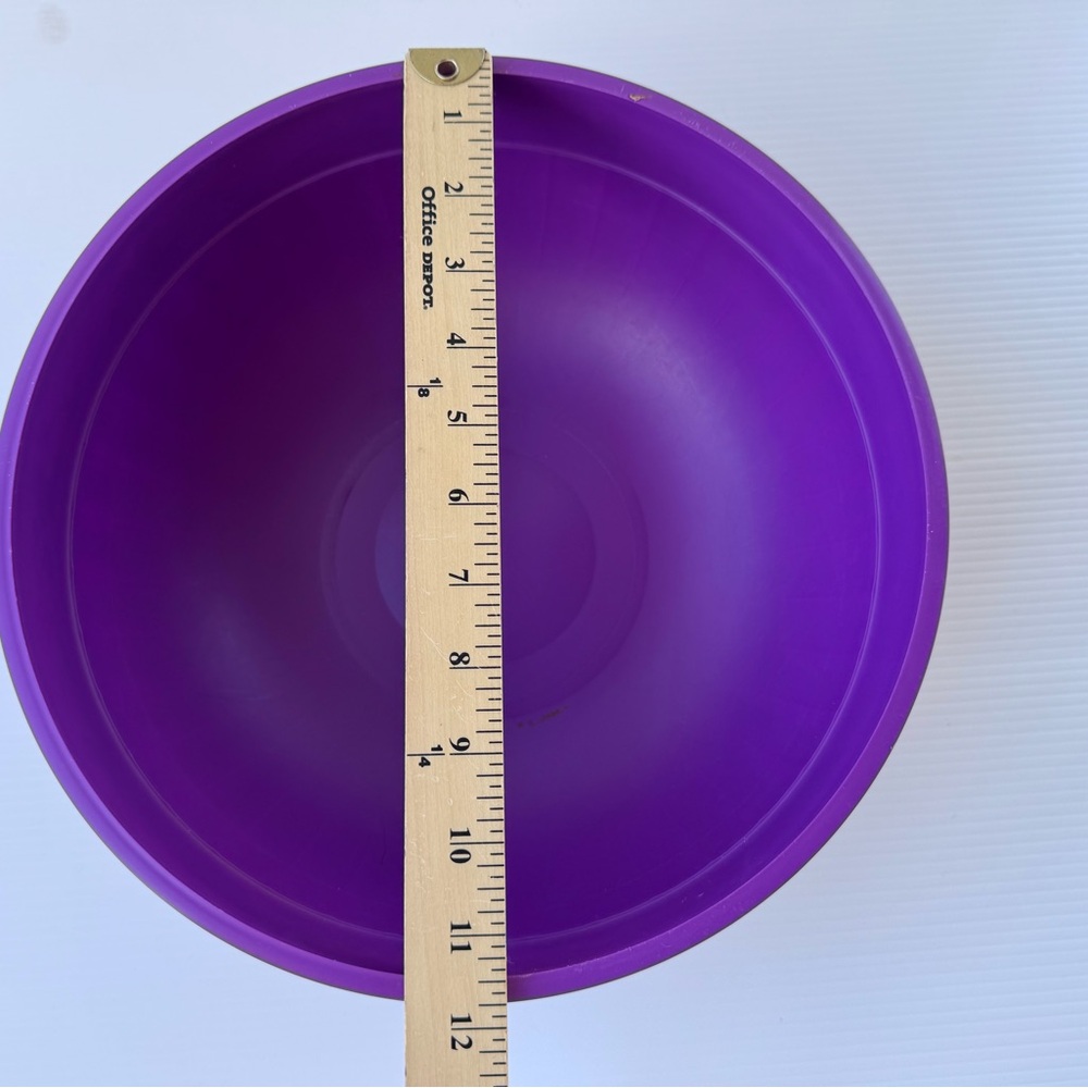Large Purple Halloween Bat Bowl Candy Party Trick or Treat 12” Plastic GOOD - Picture 5 of 6
